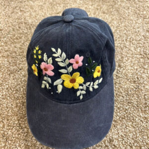 Hand embroidery baseball hat