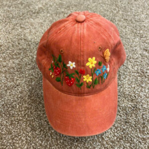 Hand embroidery baseball hat-Strawberry